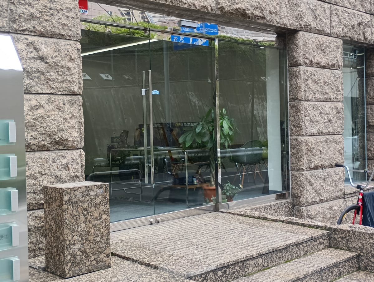 v20250926150705/fresh/building/J00100372390_12