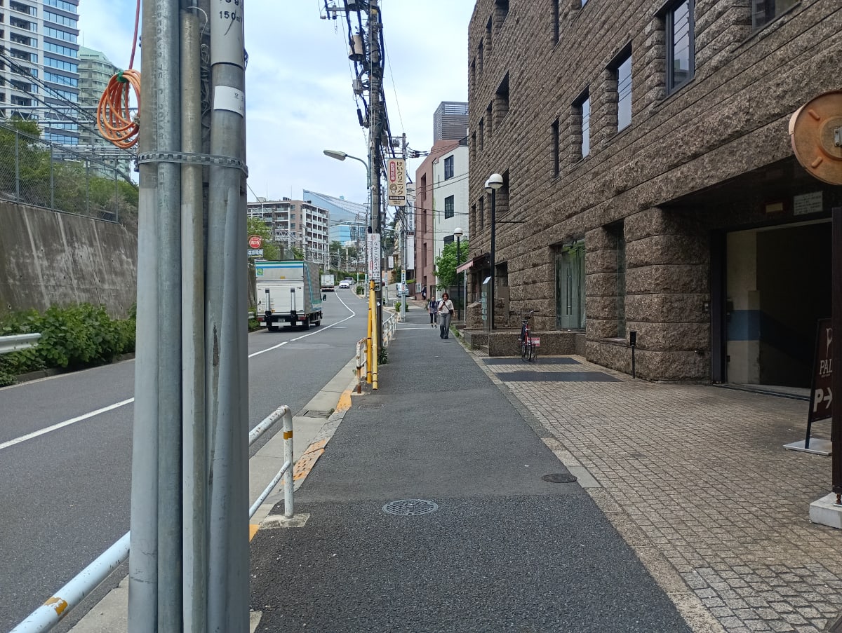 v20250926150705/fresh/building/J00100372390_2