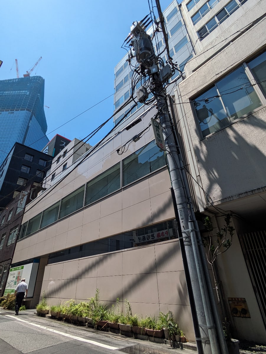 v20250926150705/fresh/building/J00100372586_12