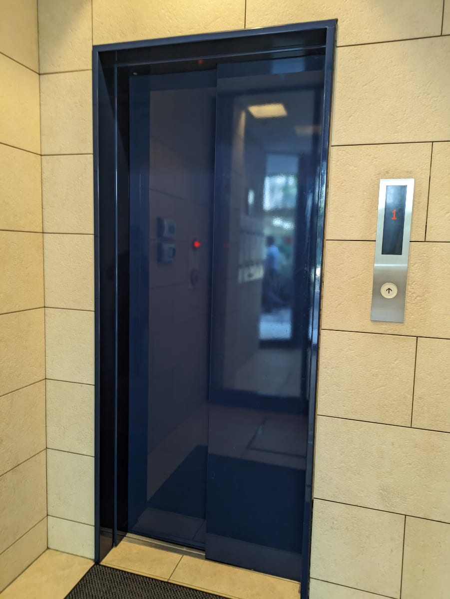 v20250926150705/fresh/building/J00100374743_4