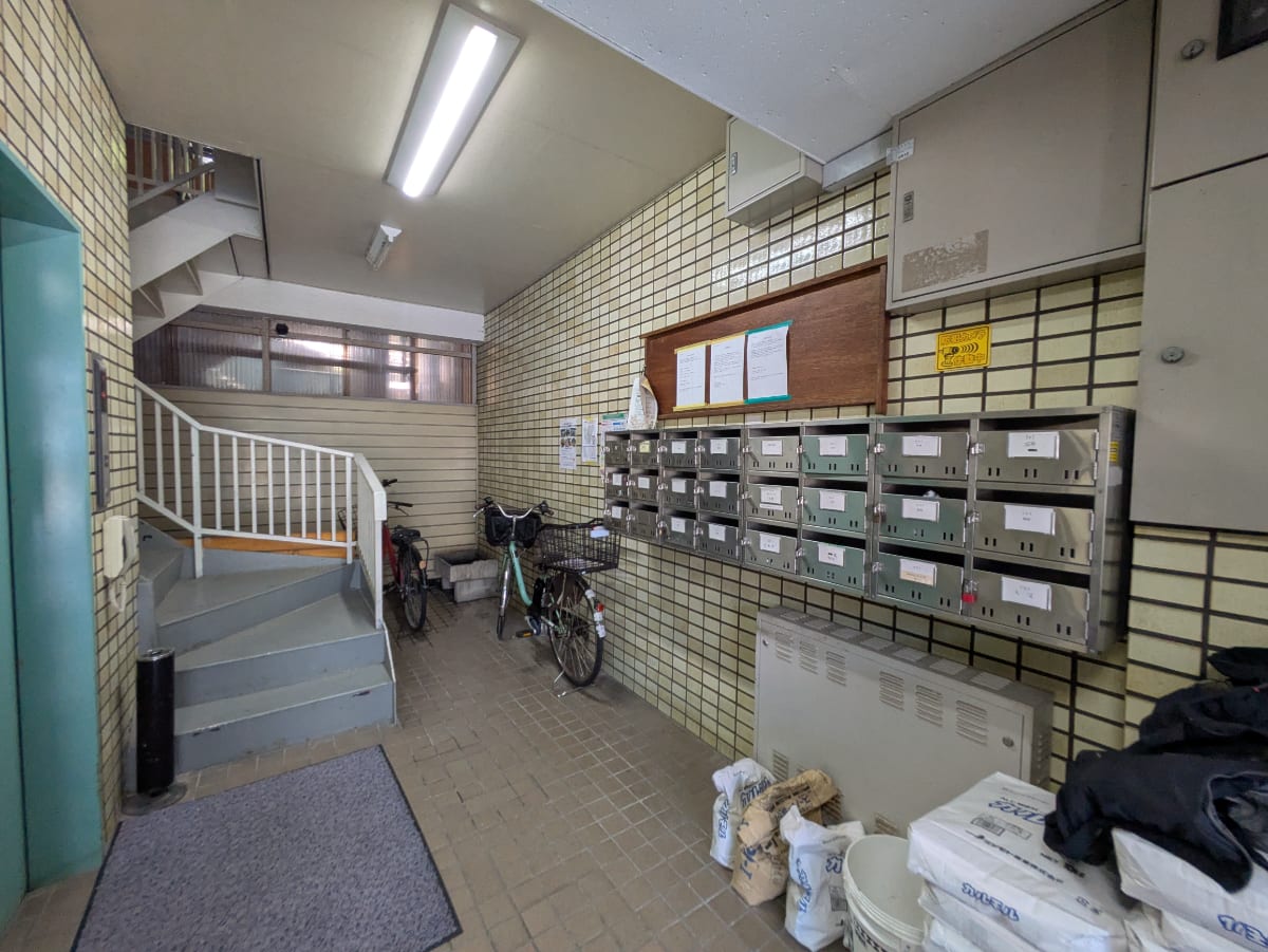 v20250926150705/fresh/building/J00100394006_9