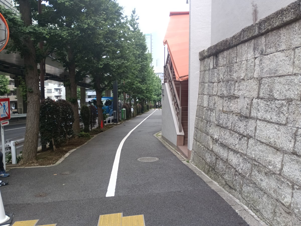 v20250926150705/fresh/building/J00100396048_10