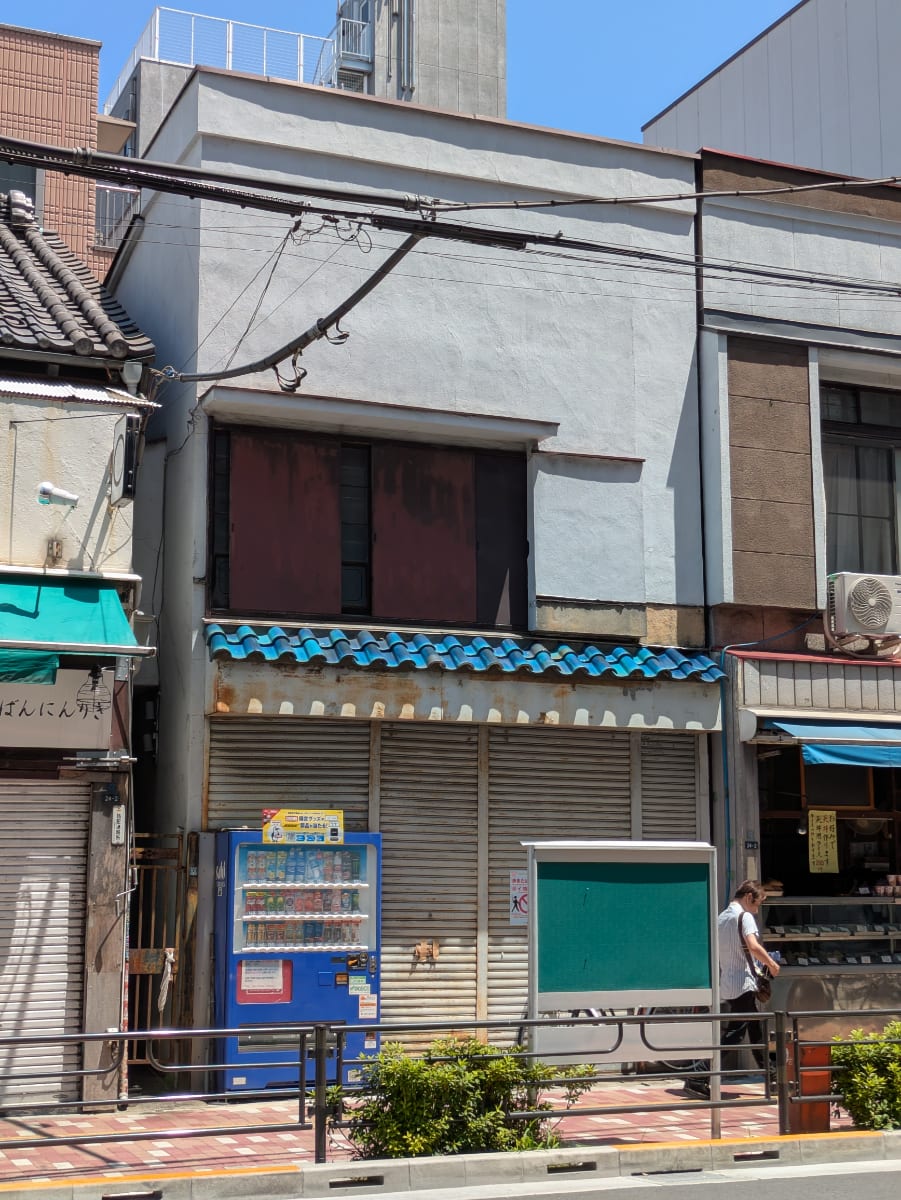 v20250926150705/fresh/building/J00100396103_5