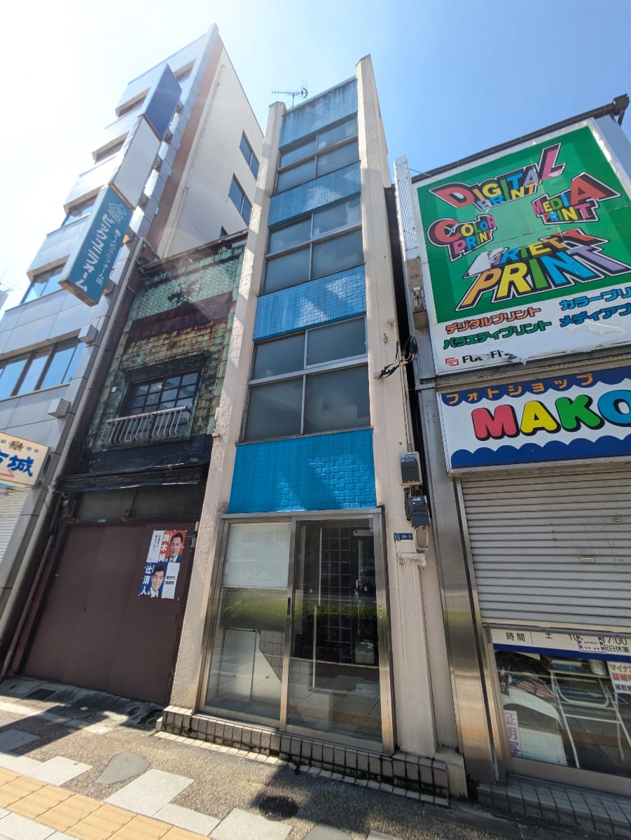 v20250926150705/fresh/building/J00100396317_5