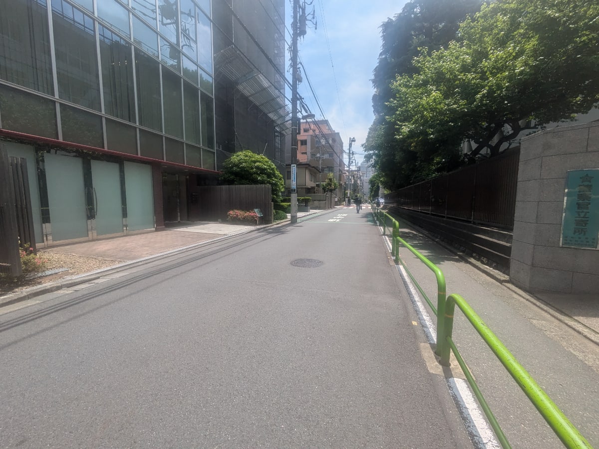 v20250926150705/fresh/building/J00100404137_2
