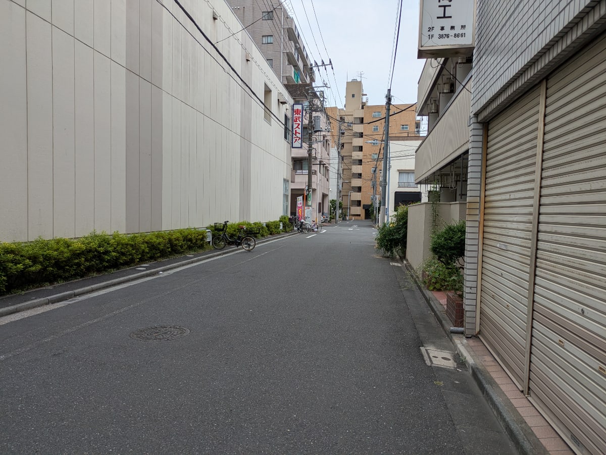 v20250926150705/fresh/building/J00100404174_12