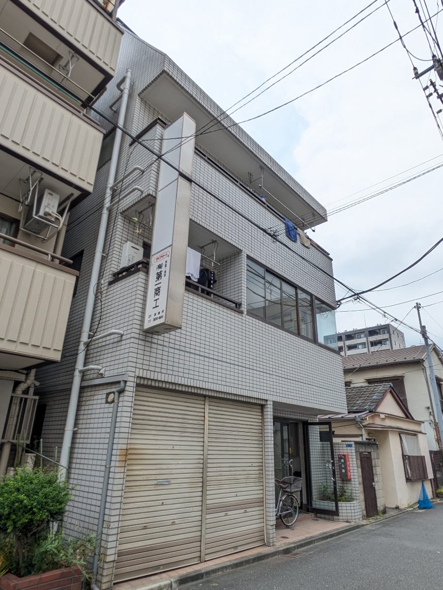 v20250926150705/fresh/building/J00100404174_8