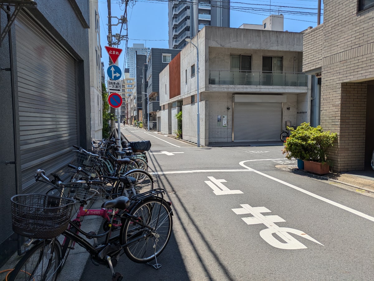 v20250926150705/fresh/building/J00100405555_2