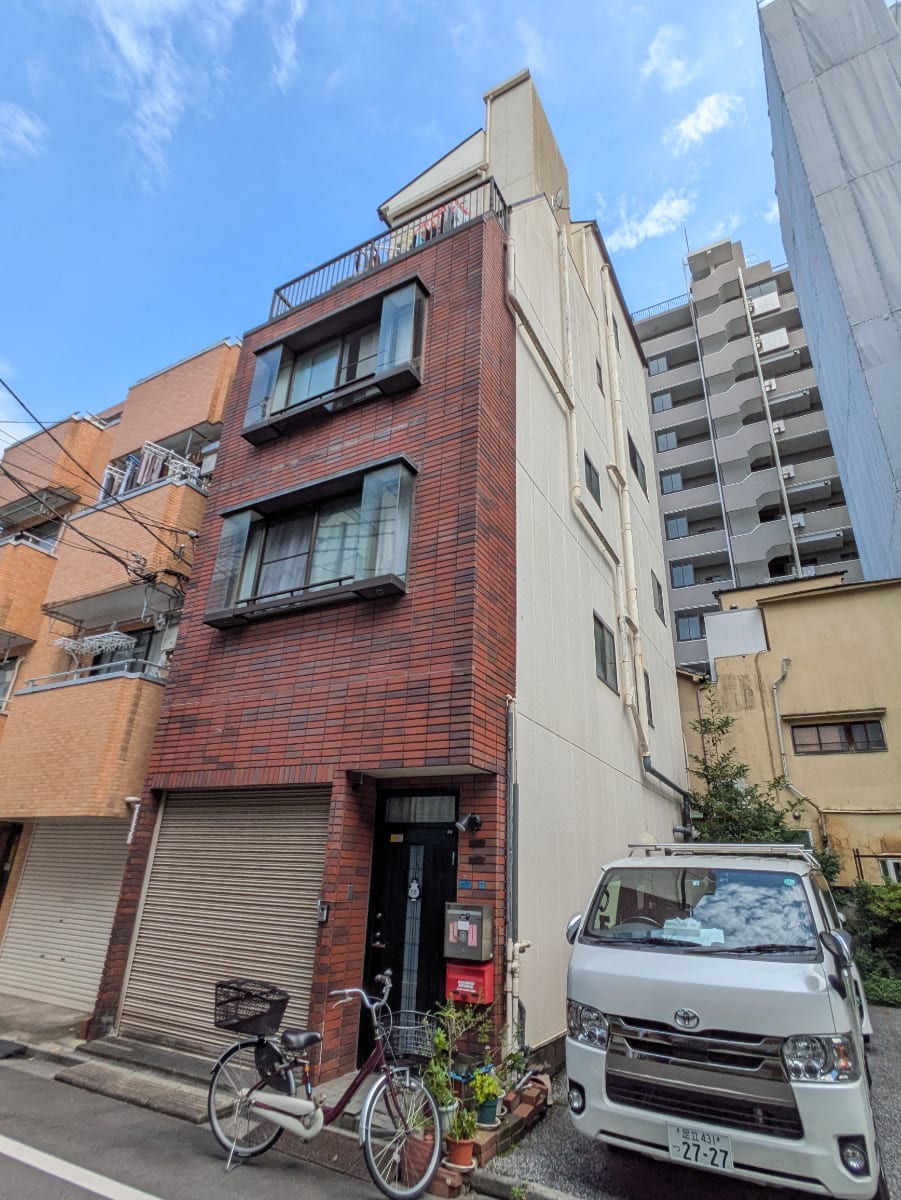 v20250926150705/fresh/building/J00100406483_9