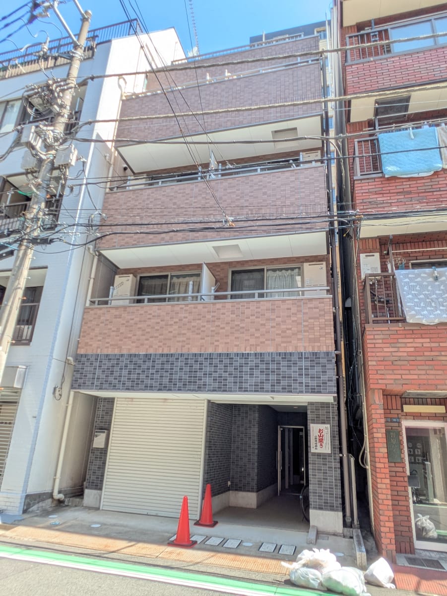 v20250926150705/fresh/building/J00100412014_6