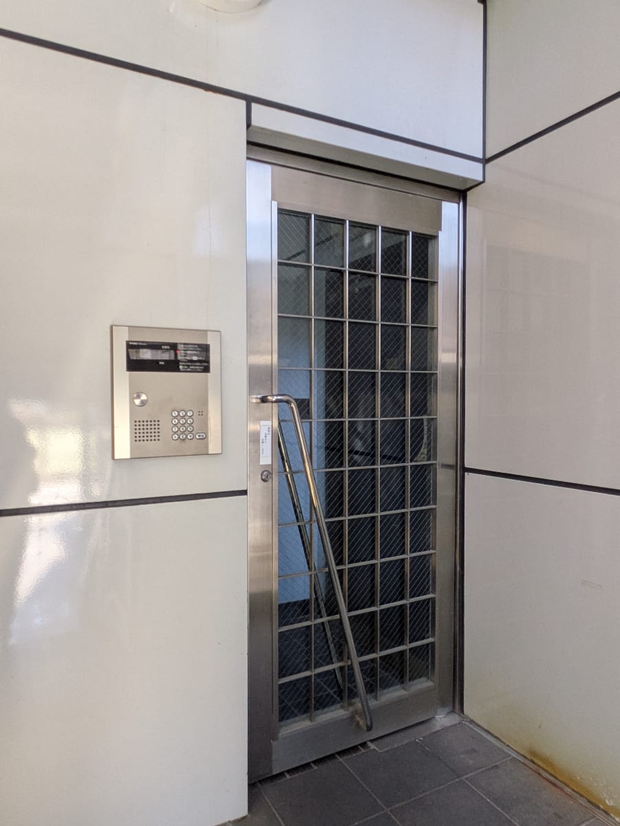 v20250926150705/fresh/building/J00100414355_12