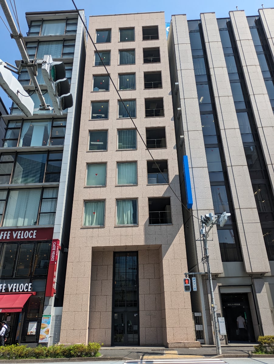 v20250926150705/fresh/building/J00100438412_1