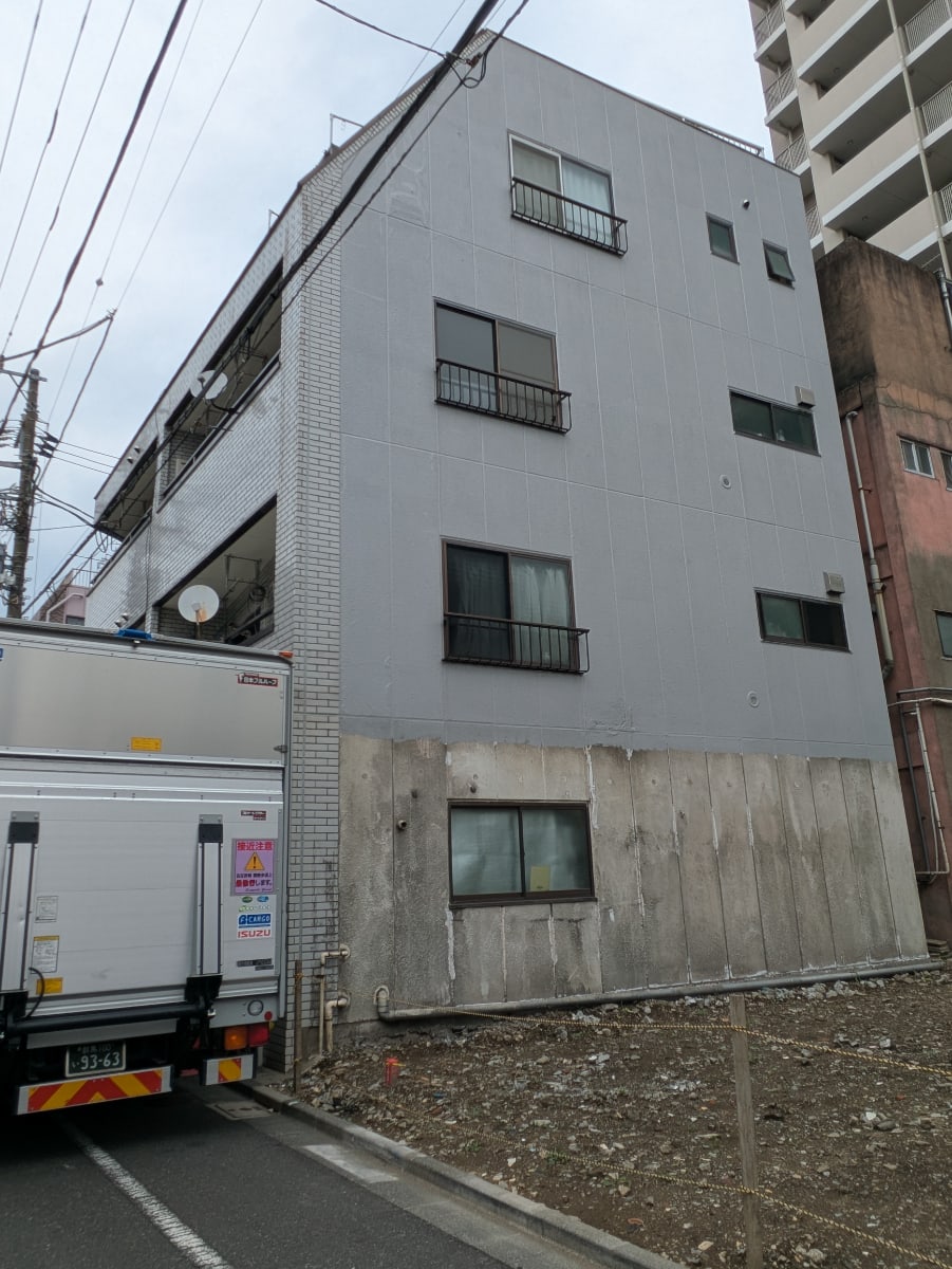 v20250926150705/fresh/building/J00100468575_5