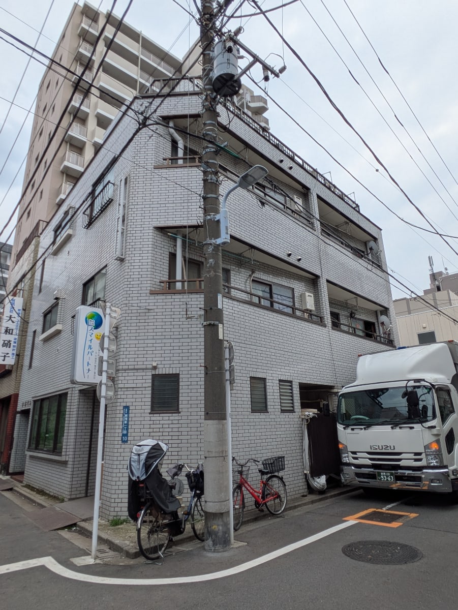 v20250926150705/fresh/building/J00100468575_6