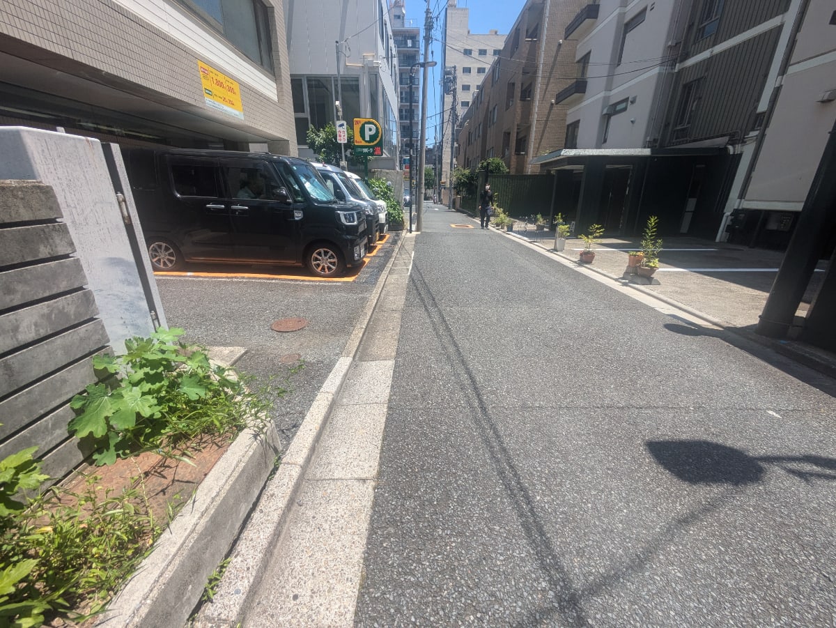 v20250927150705/fresh/building/J00100357417_2