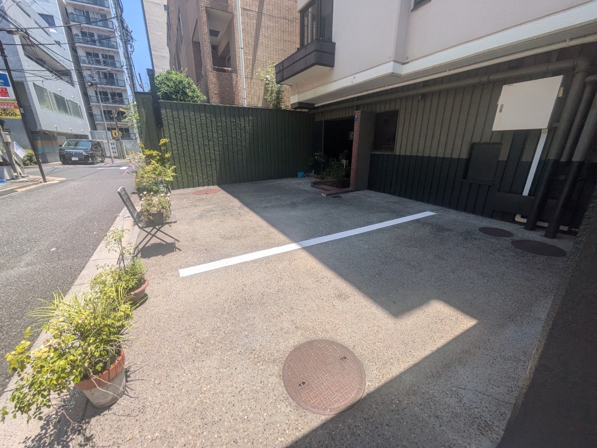 v20250927150705/fresh/building/J00100357417_7
