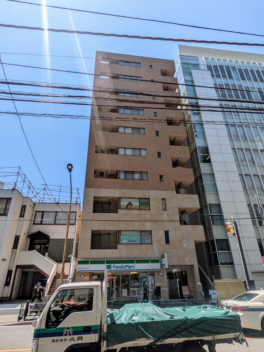 v20250927150705/fresh/building/J00100369460_6