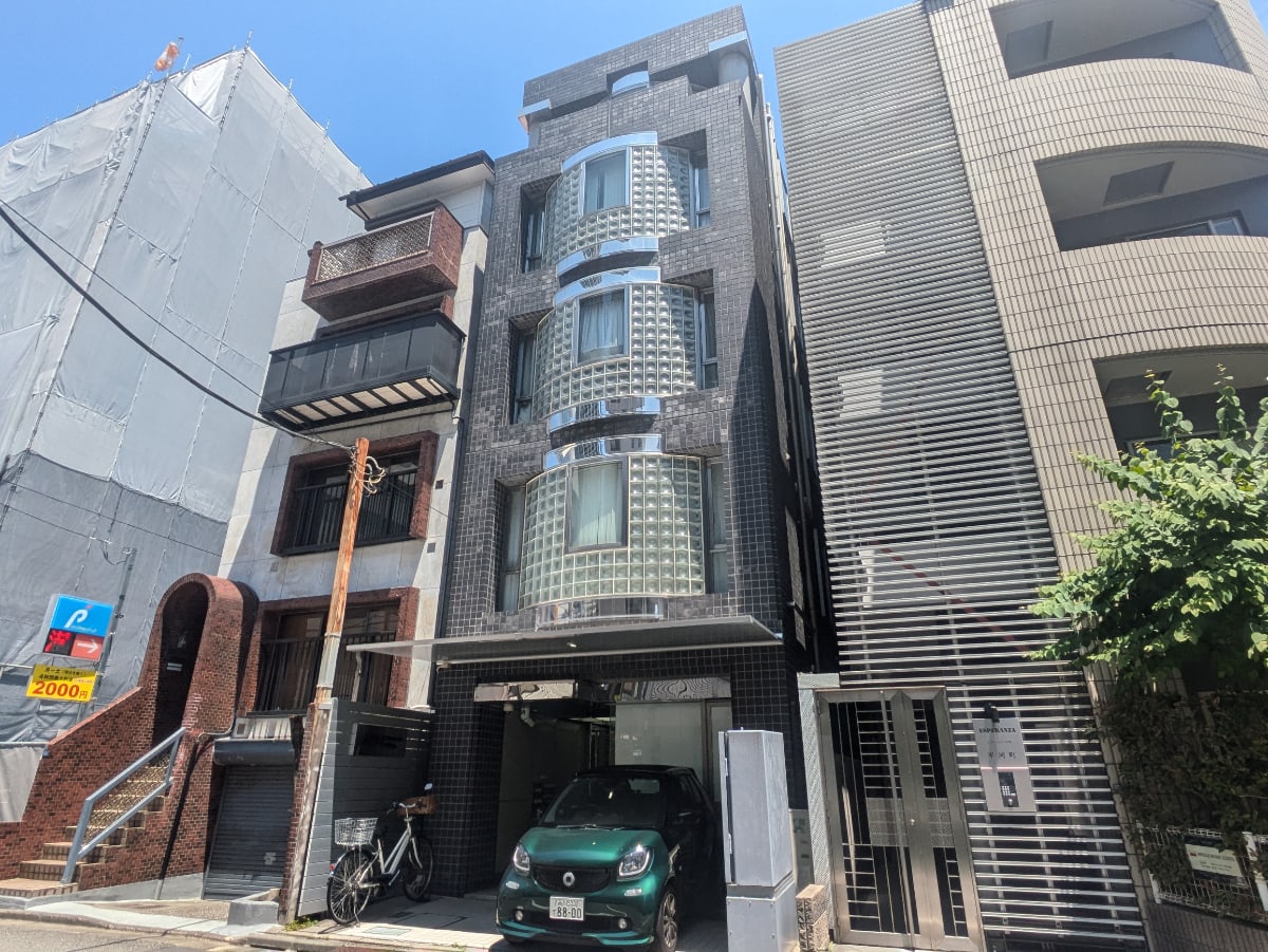v20250927150705/fresh/building/J00100373971_6