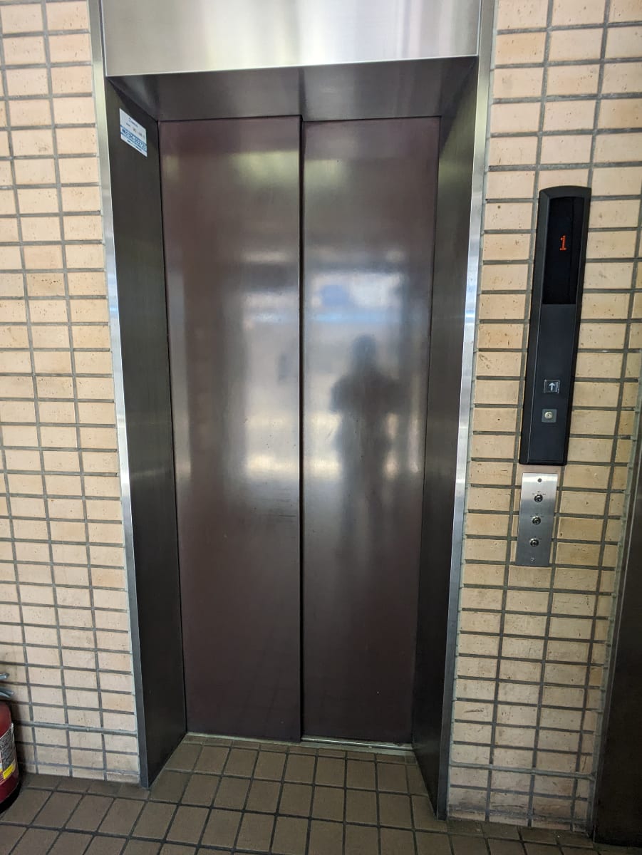 v20250927150705/fresh/building/J00100381988_4