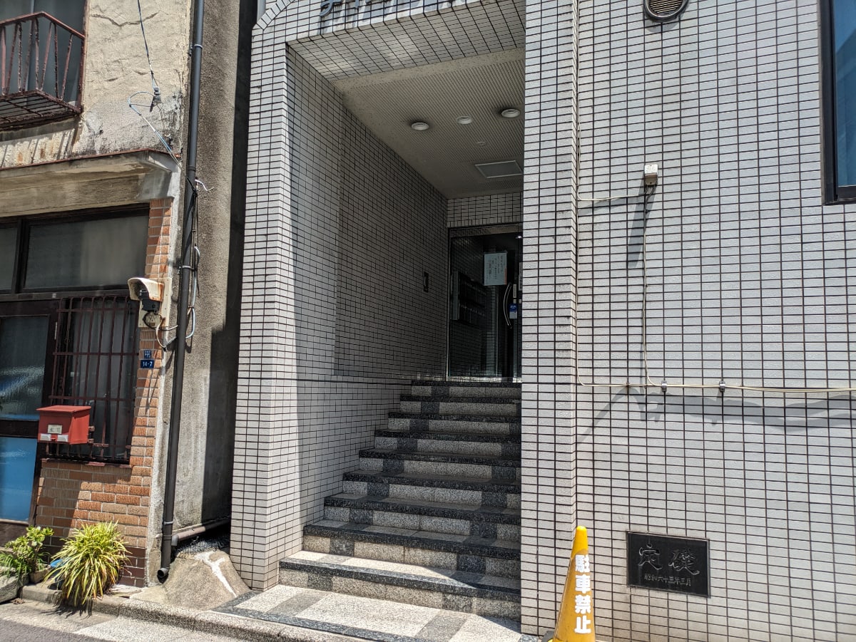 v20250927150705/fresh/building/J00100383885_3
