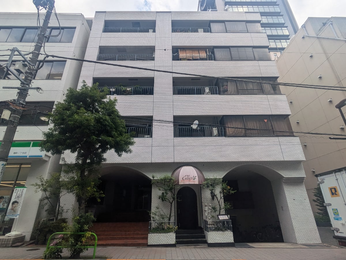 v20250927150705/fresh/building/J00100384013_1