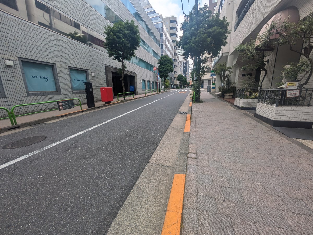v20250927150705/fresh/building/J00100384013_11