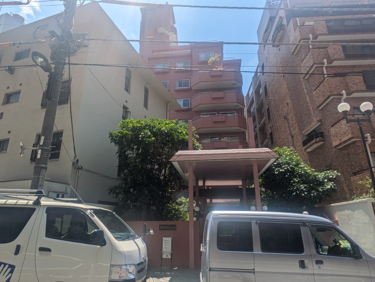 v20250927150705/fresh/building/J00100384407_7