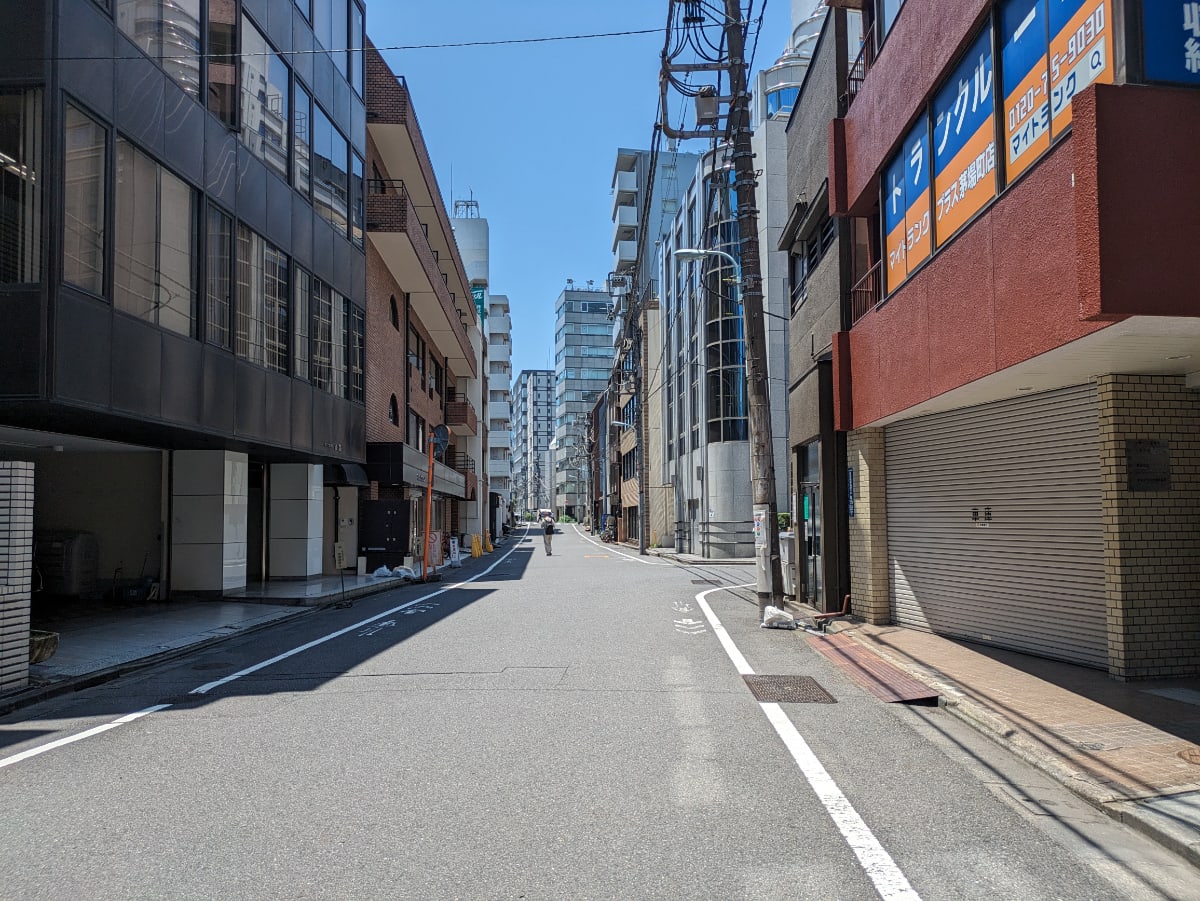 v20250927150705/fresh/building/J00100386205_2