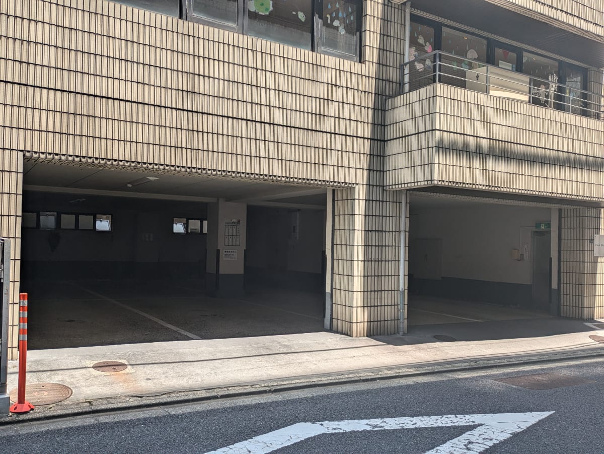 v20250927150705/fresh/building/J00100389285_8