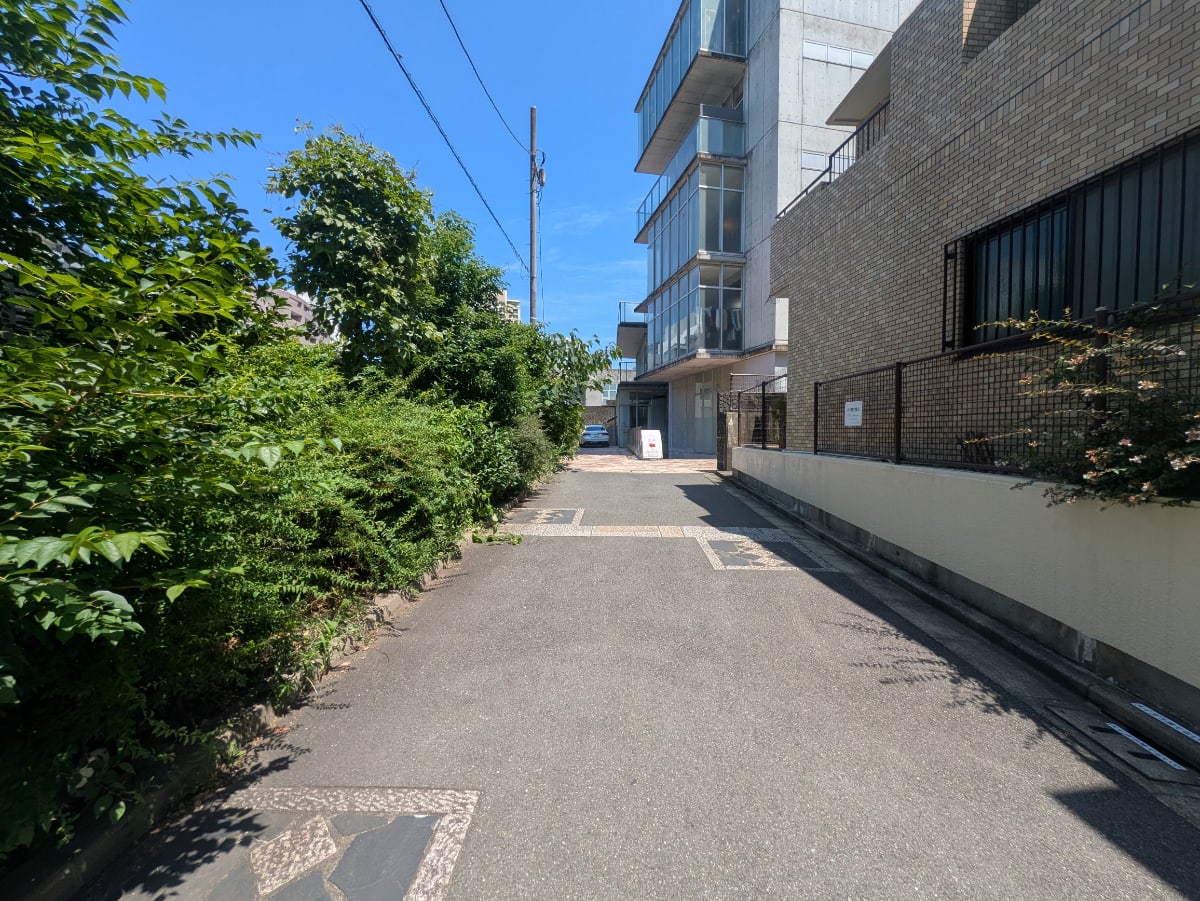 v20250927150705/fresh/building/J00100402093_2