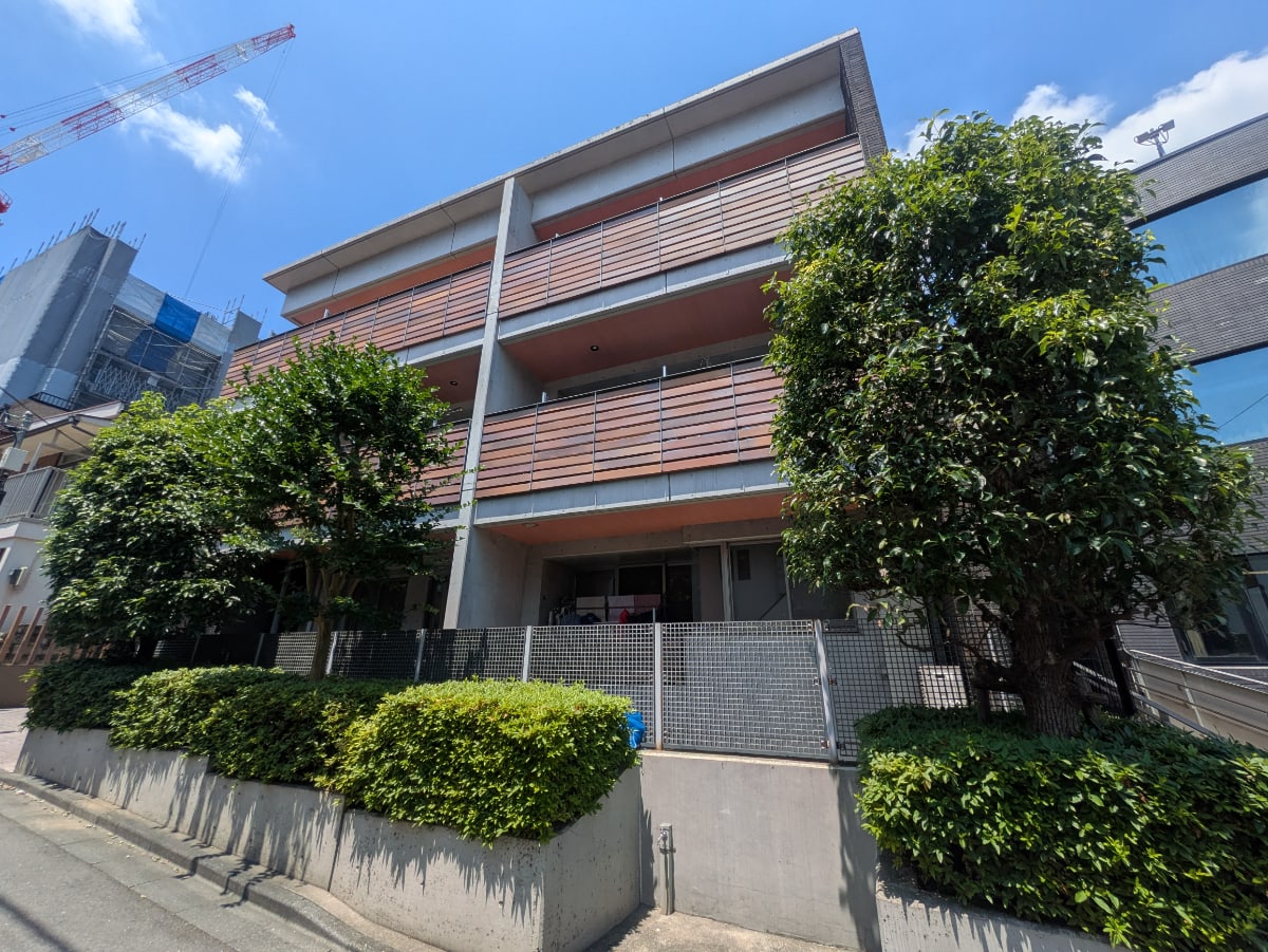 v20250927150705/fresh/building/J00100403925_7