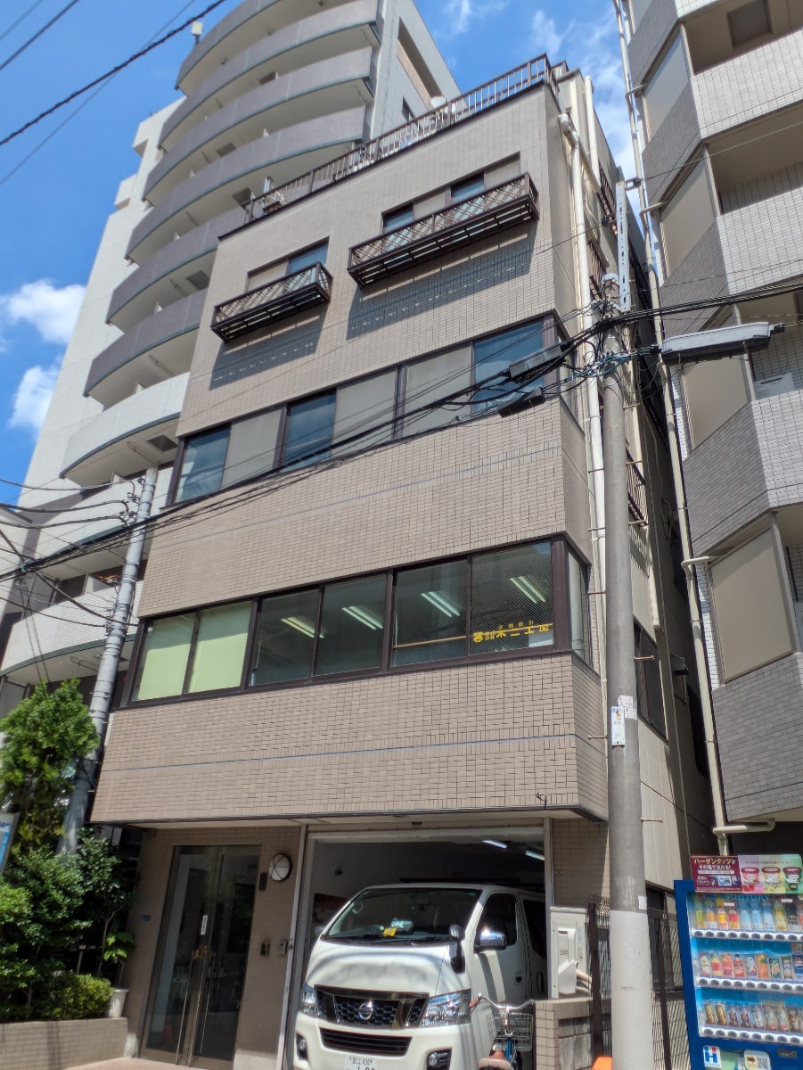 v20250927150705/fresh/building/J00100404797_10