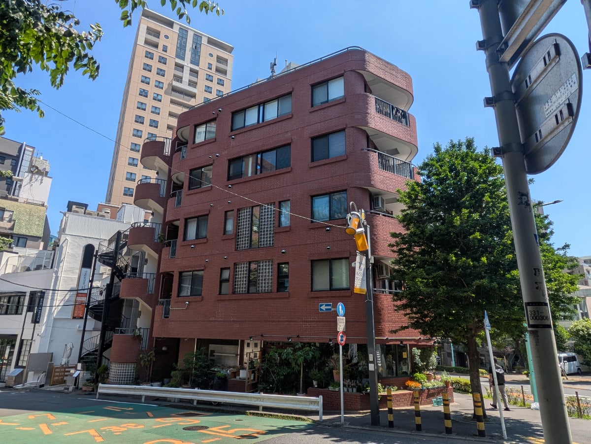 v20250927150705/fresh/building/J00100405773_6