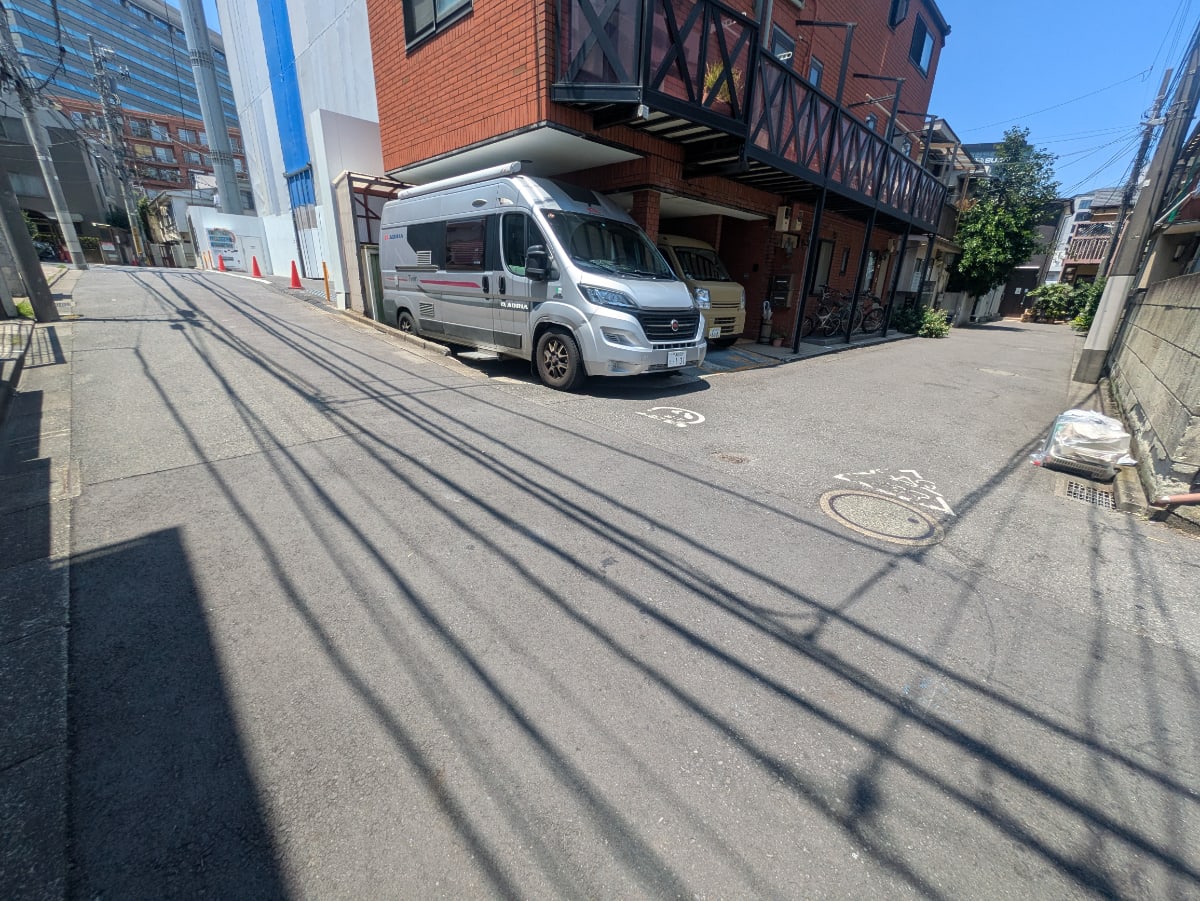 v20250927150705/fresh/building/J00100406383_10