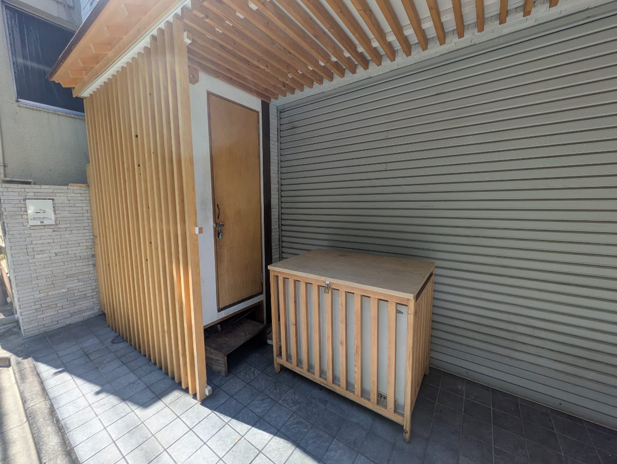 v20250927150705/fresh/building/J00100417114_11