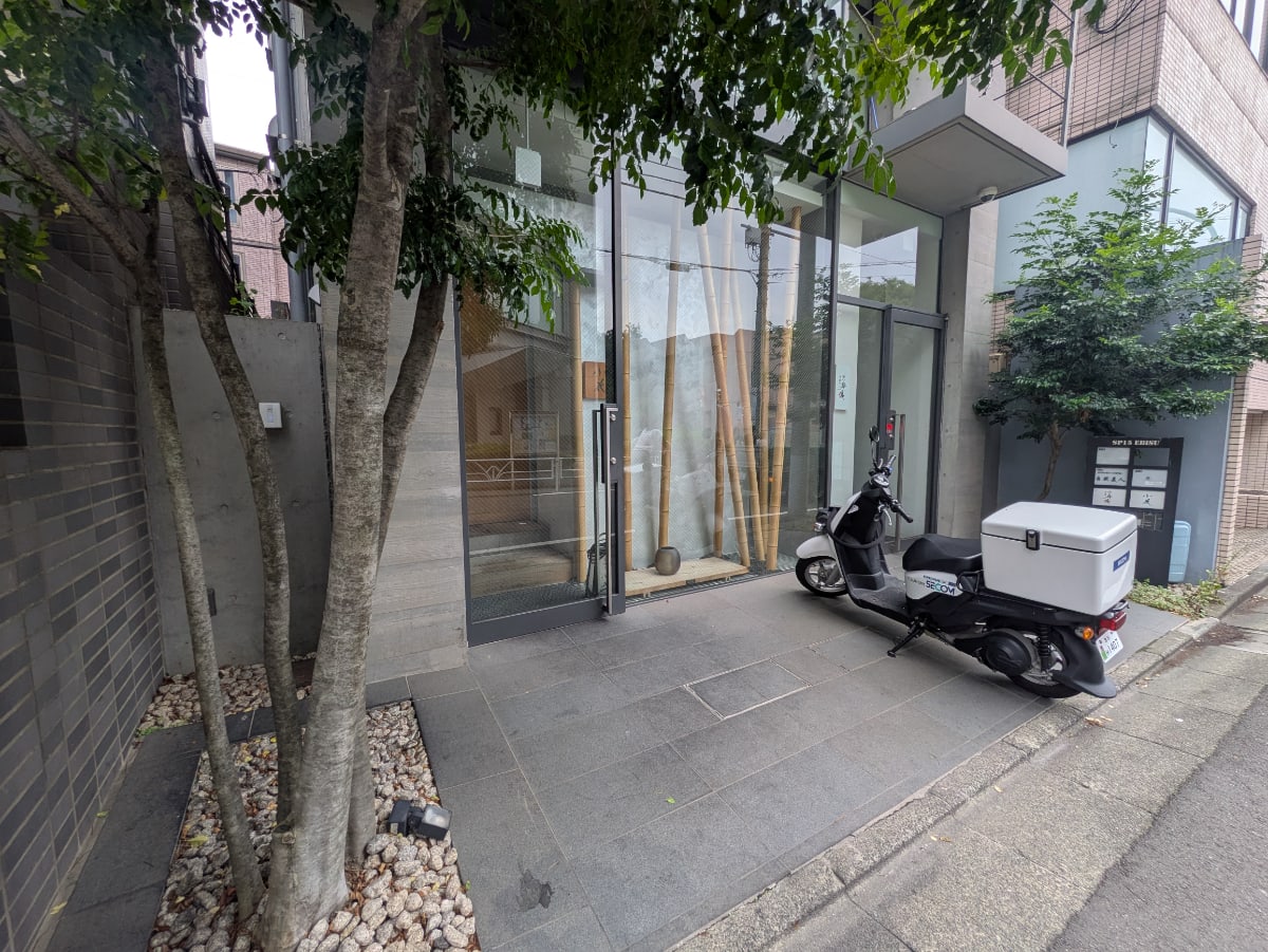 v20250927150705/fresh/building/J00100465013_7