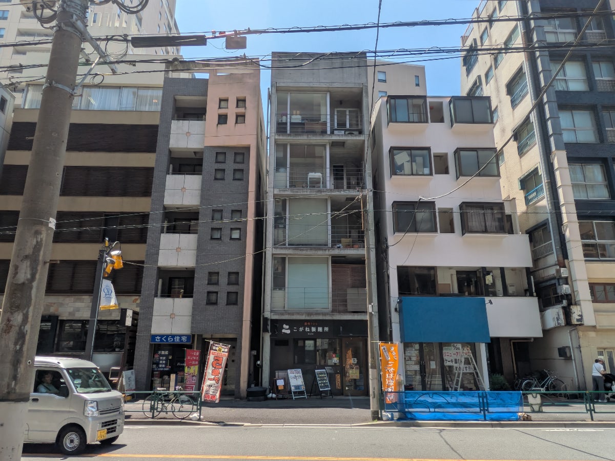v20250927150705/fresh/building/J00100610236_6