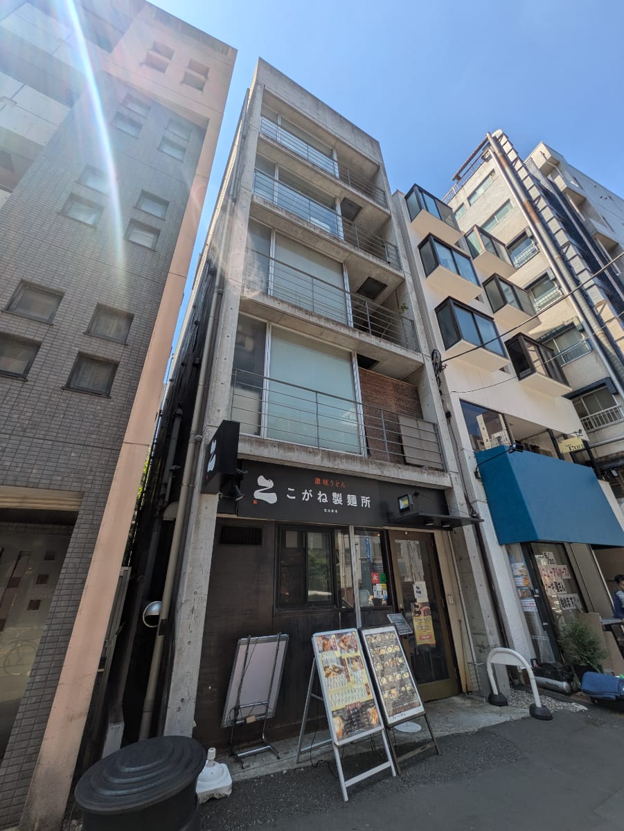 v20250927150705/fresh/building/J00100610236_9