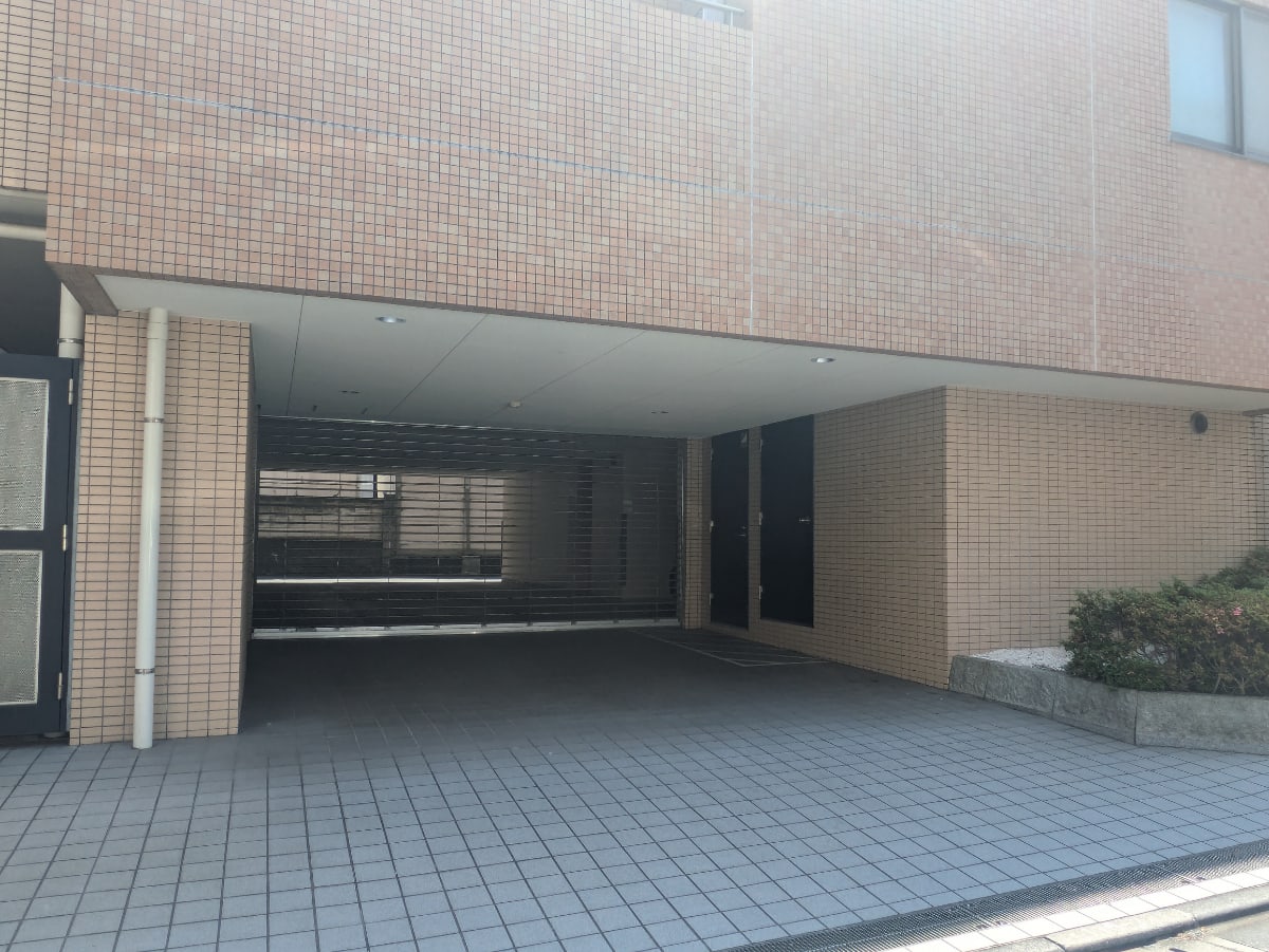 v20250927150706/fresh/building/J00100357416_8