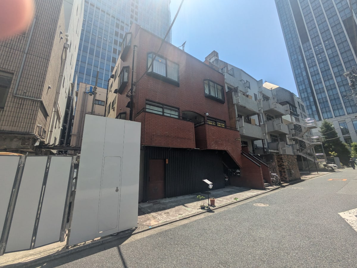 v20250927150706/fresh/building/J00100368202_6