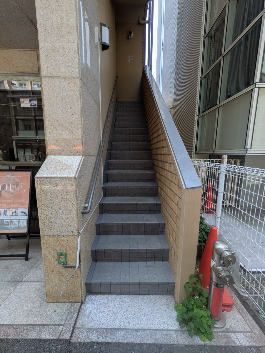 v20250927150706/fresh/building/J00100369460_12