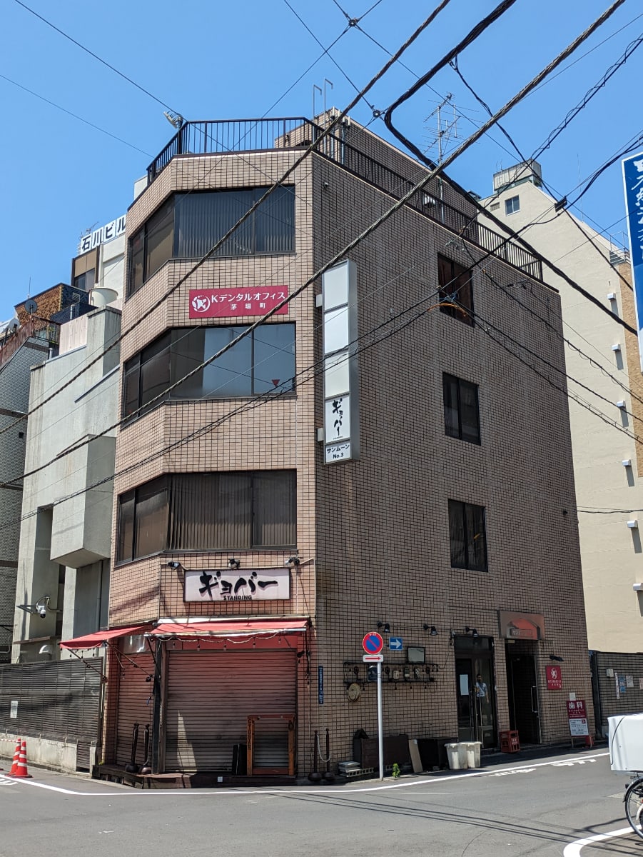 v20250927150706/fresh/building/J00100381988_6