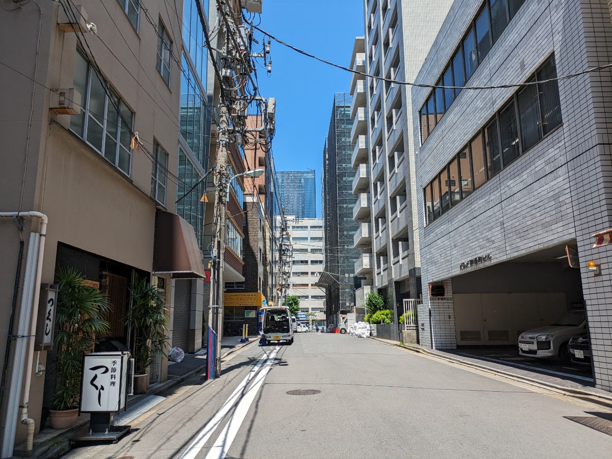 v20250927150706/fresh/building/J00100383823_19