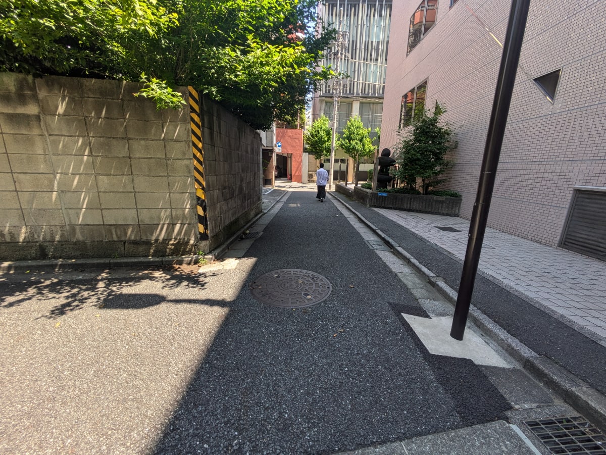 v20250927150706/fresh/building/J00100384404_20