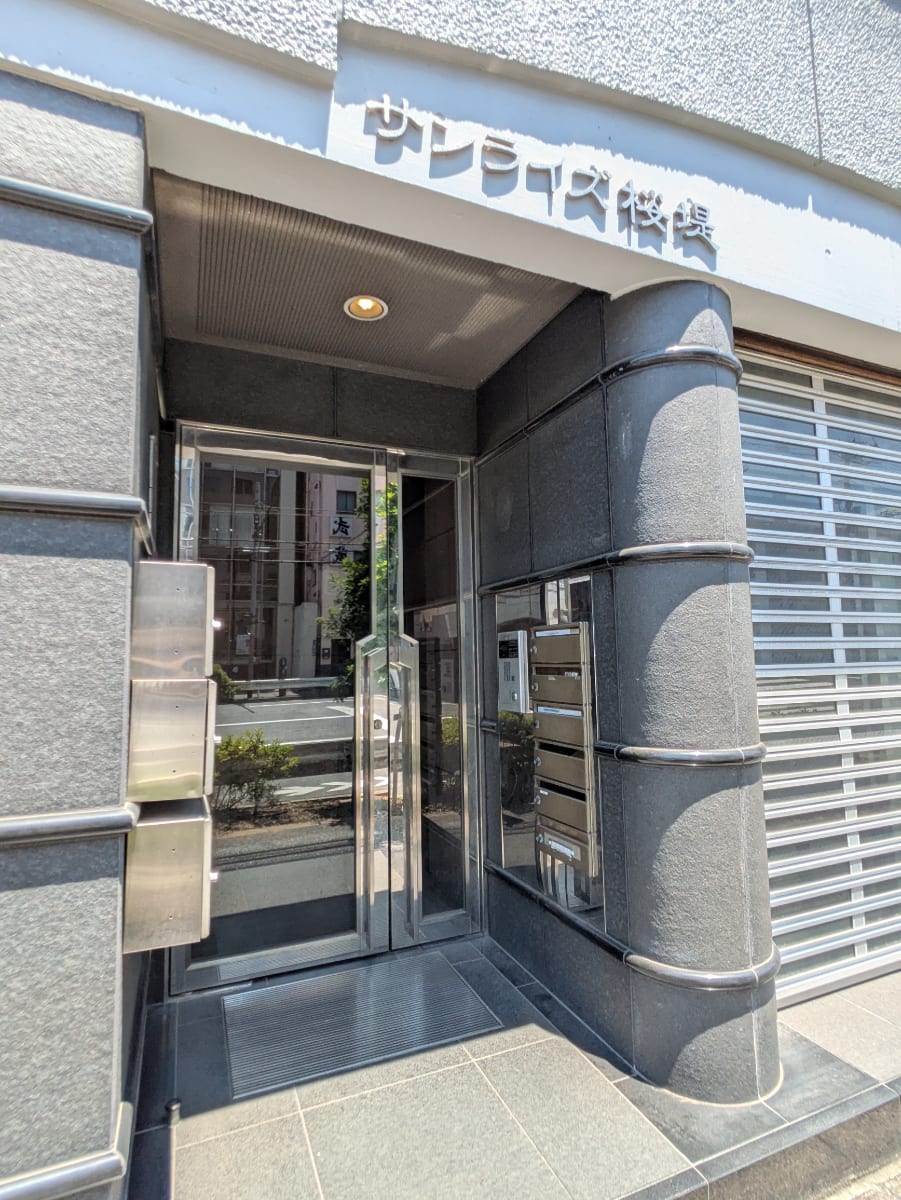v20250927150706/fresh/building/J00100395159_17