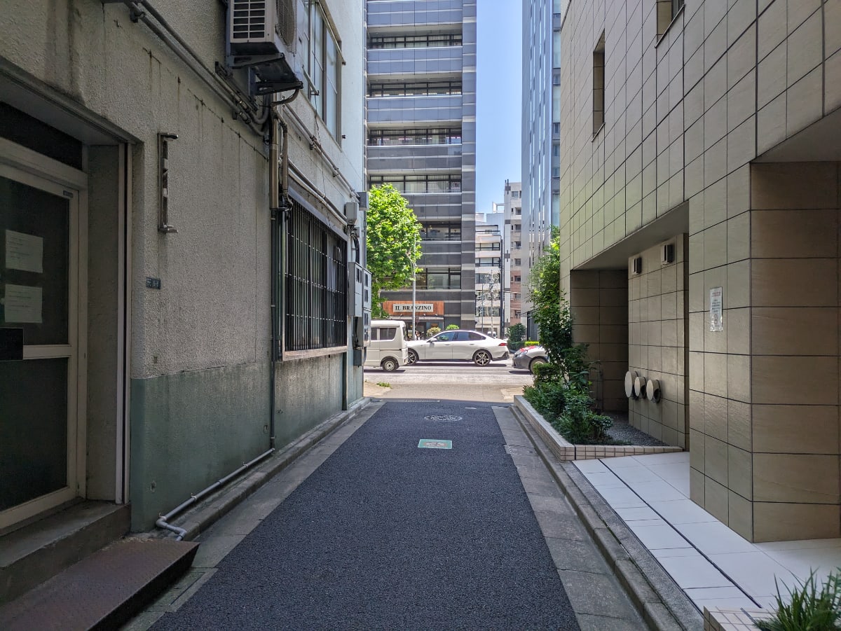 v20250927150706/fresh/building/J00100403719_15