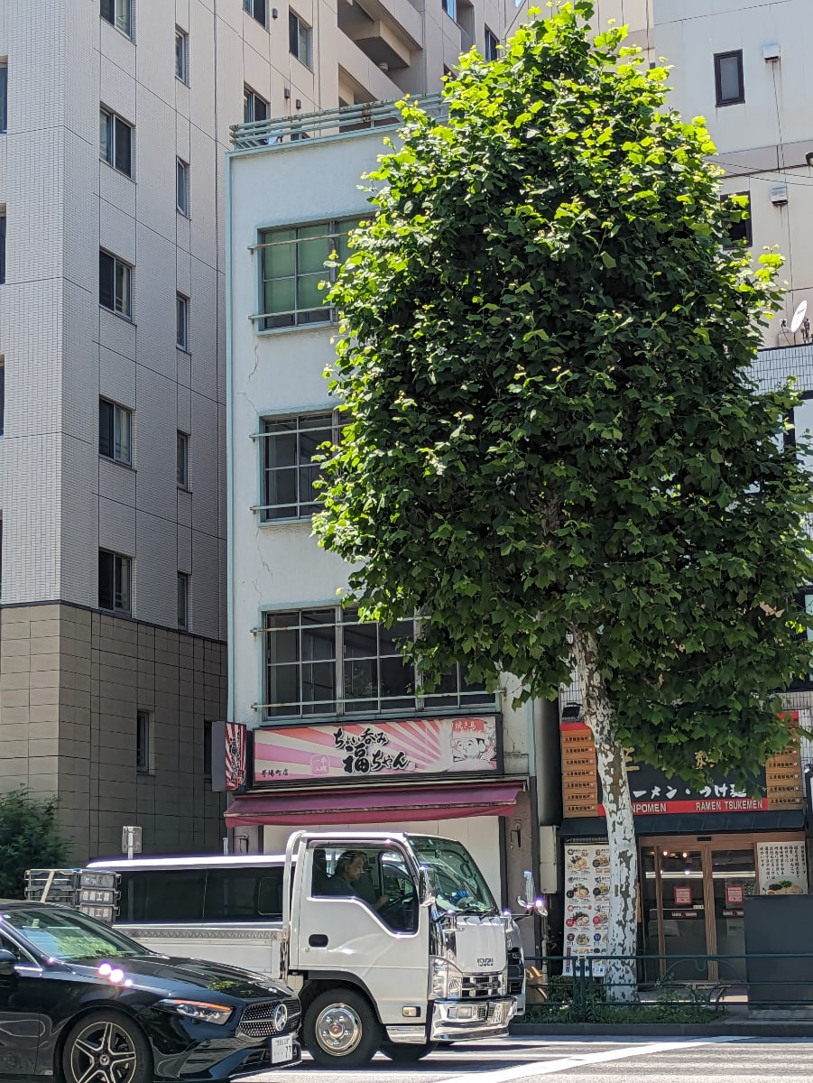 v20250927150706/fresh/building/J00100403719_6