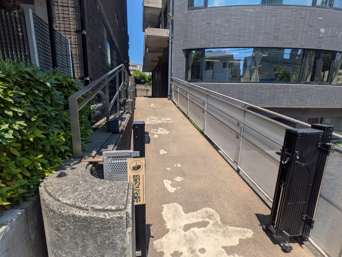 v20250927150706/fresh/building/J00100419084_11