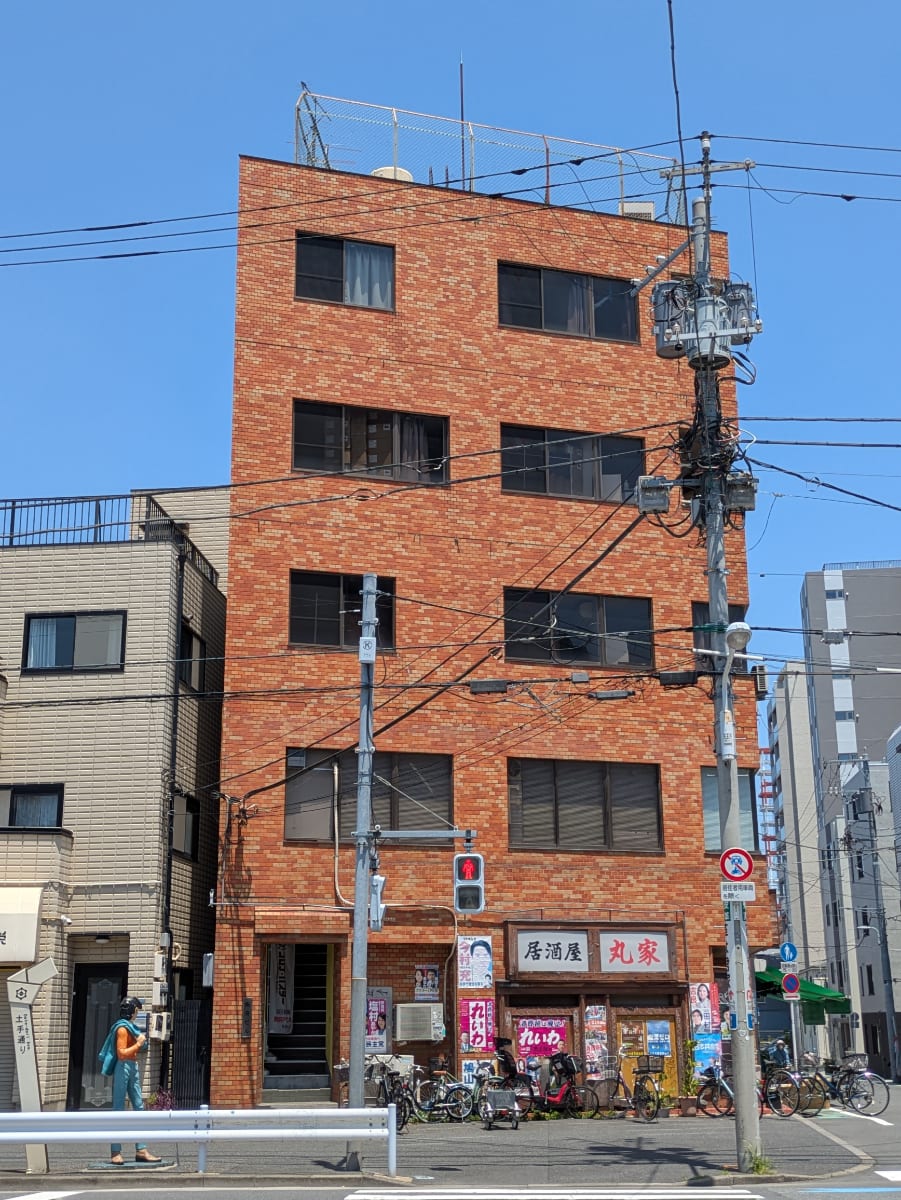 v20250927150706/fresh/building/J00100419478_7
