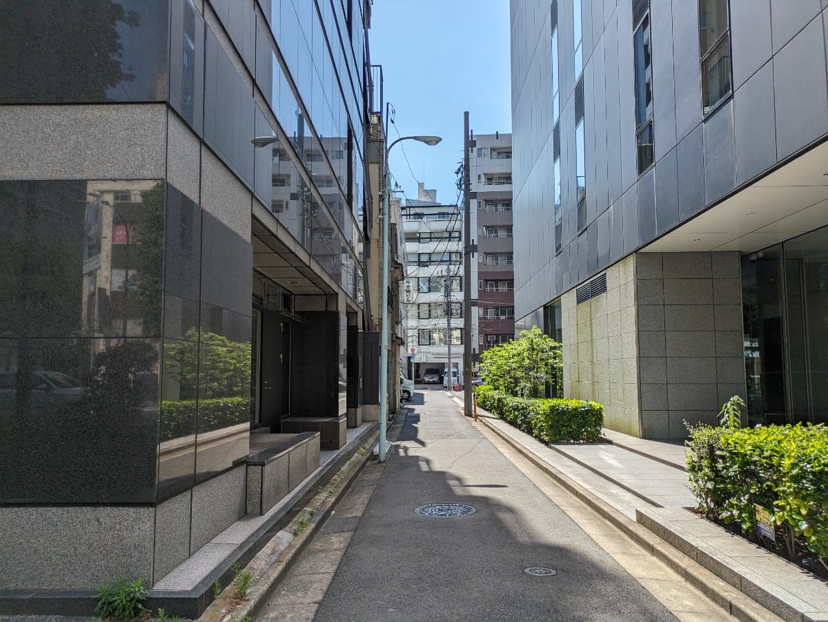 v20250927150706/fresh/building/J00100421445_22